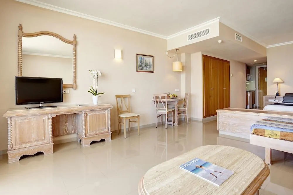 Grupotel Natura Playa Playa de Muro  Aparthotel Playa de Muro (Mallorca)